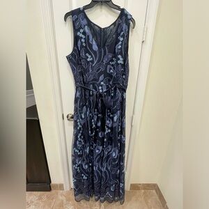 R & M Richard’s Navy tie sash all over embroidered lace dress size 22W
